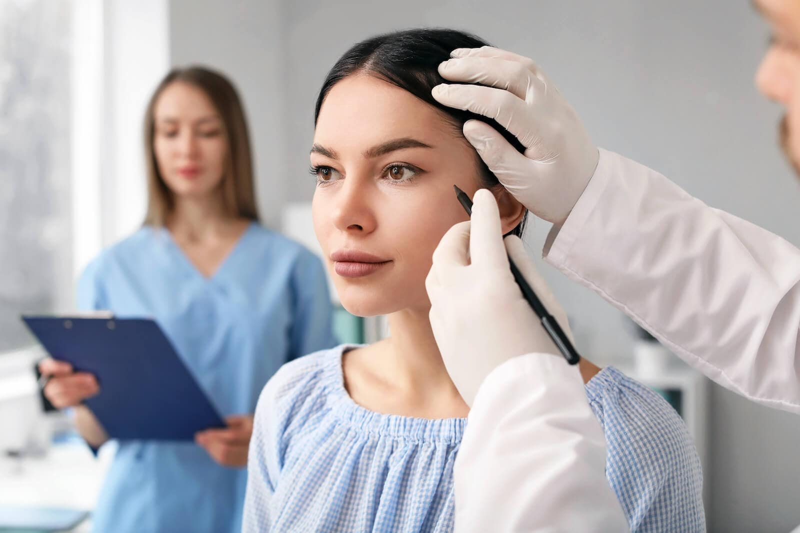 Short-form practice video: inside a plastic surgery consultation